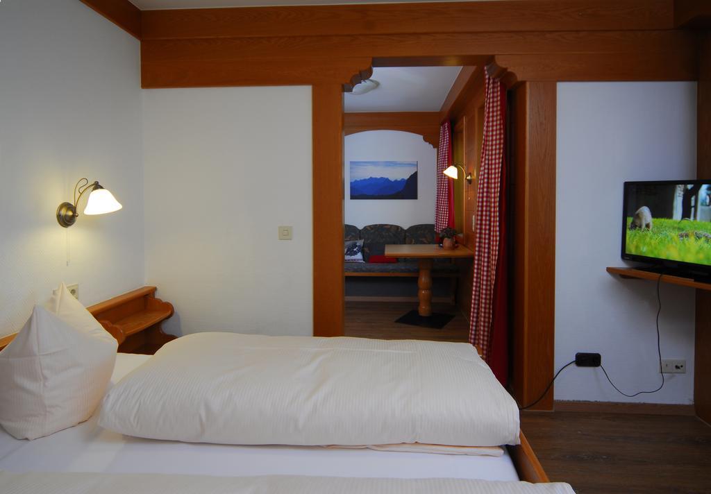 Alpenlodge Pfronten Pokoj fotografie